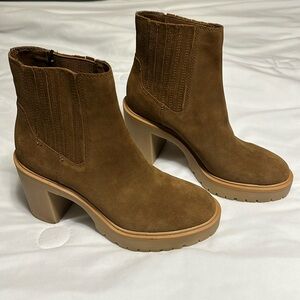 (NWT) Dolce Vita Caster H2O (Waterproof) booties (No box) - size 7.5